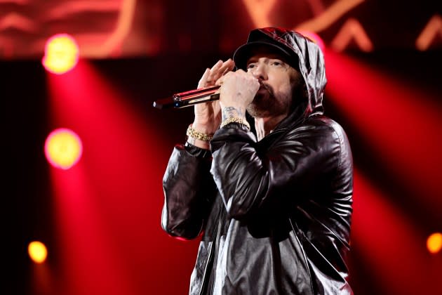 Morgan Wallen Post Malone Block Eminem’s Houdini From No 1 Debut