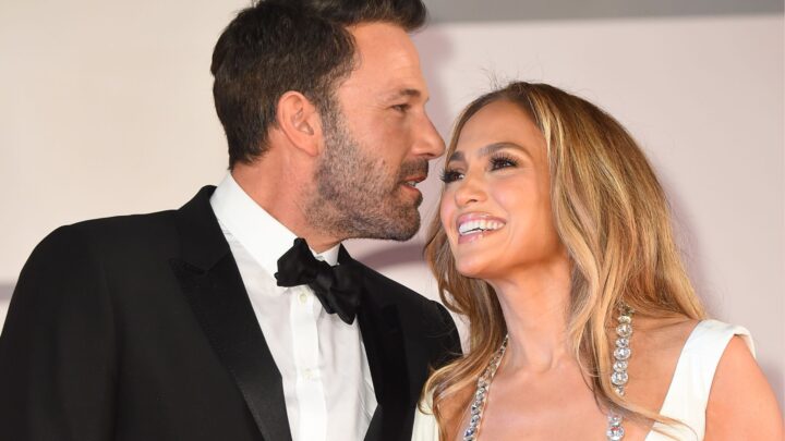 Ben Affleck Jennifer Lopez House Sale Amid Divorce Rumors JLo Backs Ben