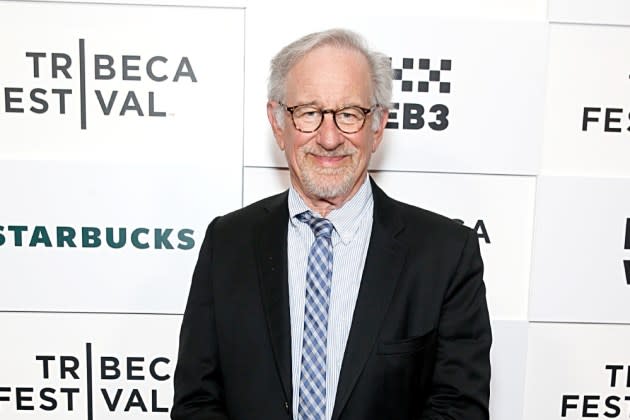 Steven Spielberg Throws Apple Watch at Sugarland Express Event