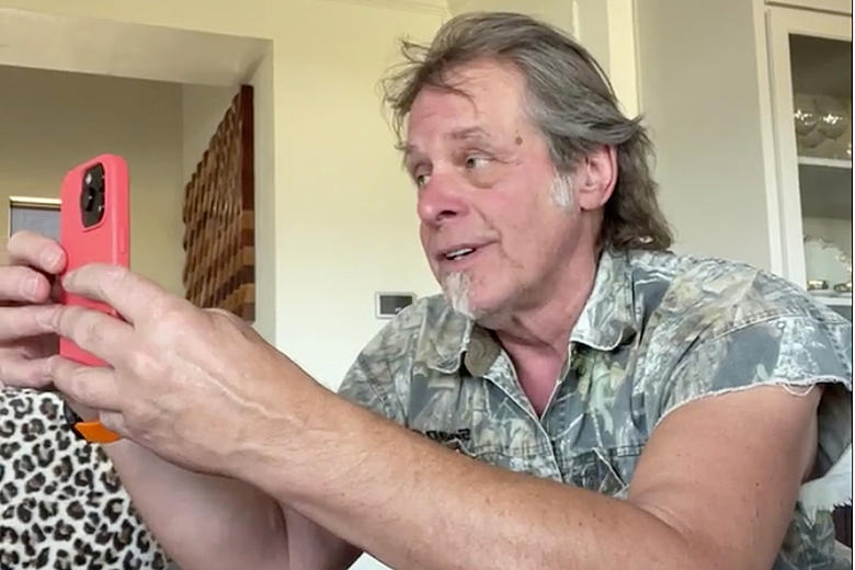 Ted Nugent Repeats False Claim That Chinese Restaurants Serve Dog Meat