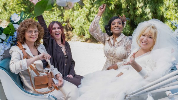 Watch The Fabulous Four Trailer With Bette Midler Sheryl Lee Ralph