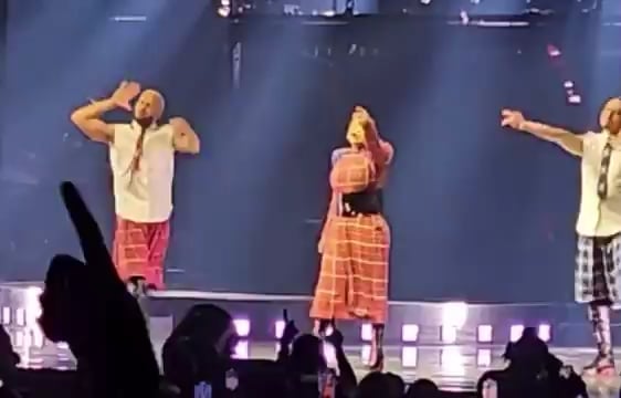 Janet Jackson Dances to Kendrick Lamar’s ‘Not Like Us’ on Tour Watch
