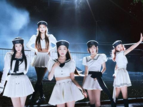 Red Velvet Shines in Teasers for 7th Mini-Album Cosmic