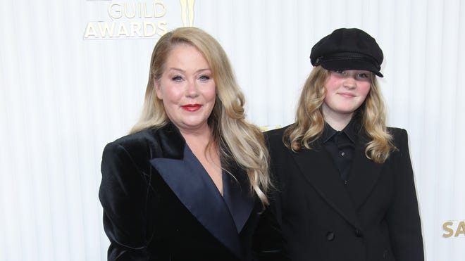 Christina Applegate’s Daughter Sadie 13 Diagnosed with POTS: What Is It?