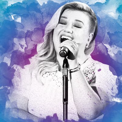 Adele Considered Among the Few Artists Unaffected by Kelly Clarkson’s Covers