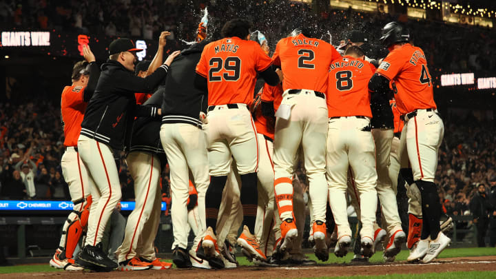 Giants Announcers Honor Orlando Cepeda During Walk-Off Win Against Dodgers