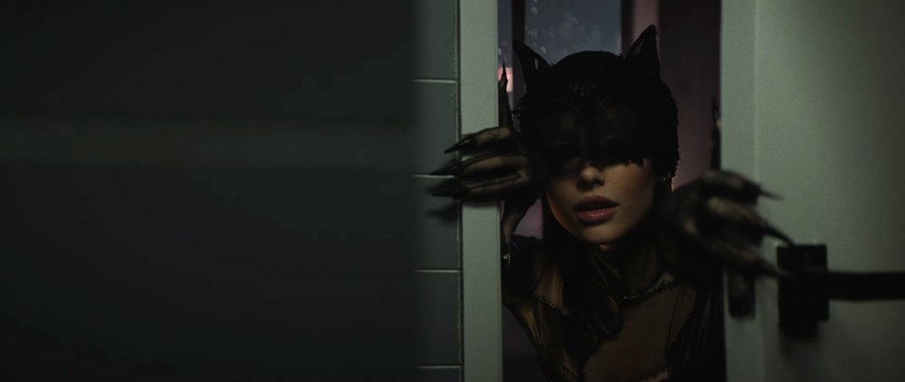 Halle Berry Reacts to Ariana Grande Dressing as Catwoman in New Video